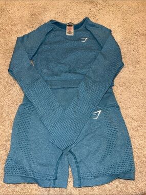 Gymshark Teal Seamless Long Sleeve Crop Top and High-Waist Shorts Set